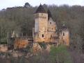 Le château de Laussel vu du château de Commarque