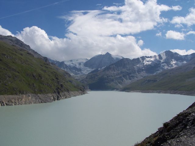 Lac du barrage de la Grande Dixence