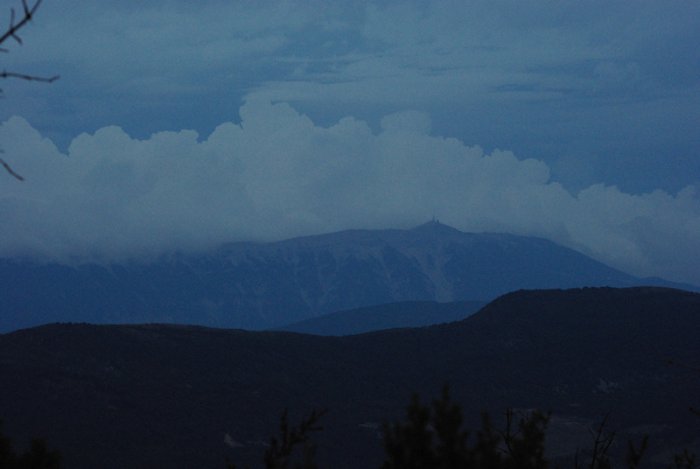 Orage en formation sur le Ventoux