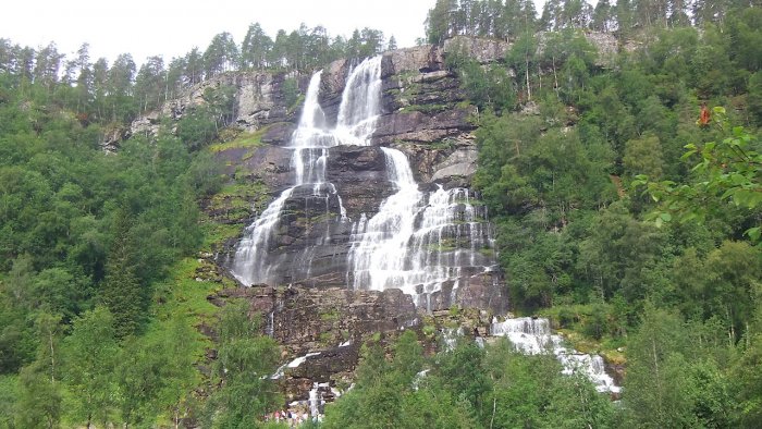 Norvège - Cacade Tvindefossen